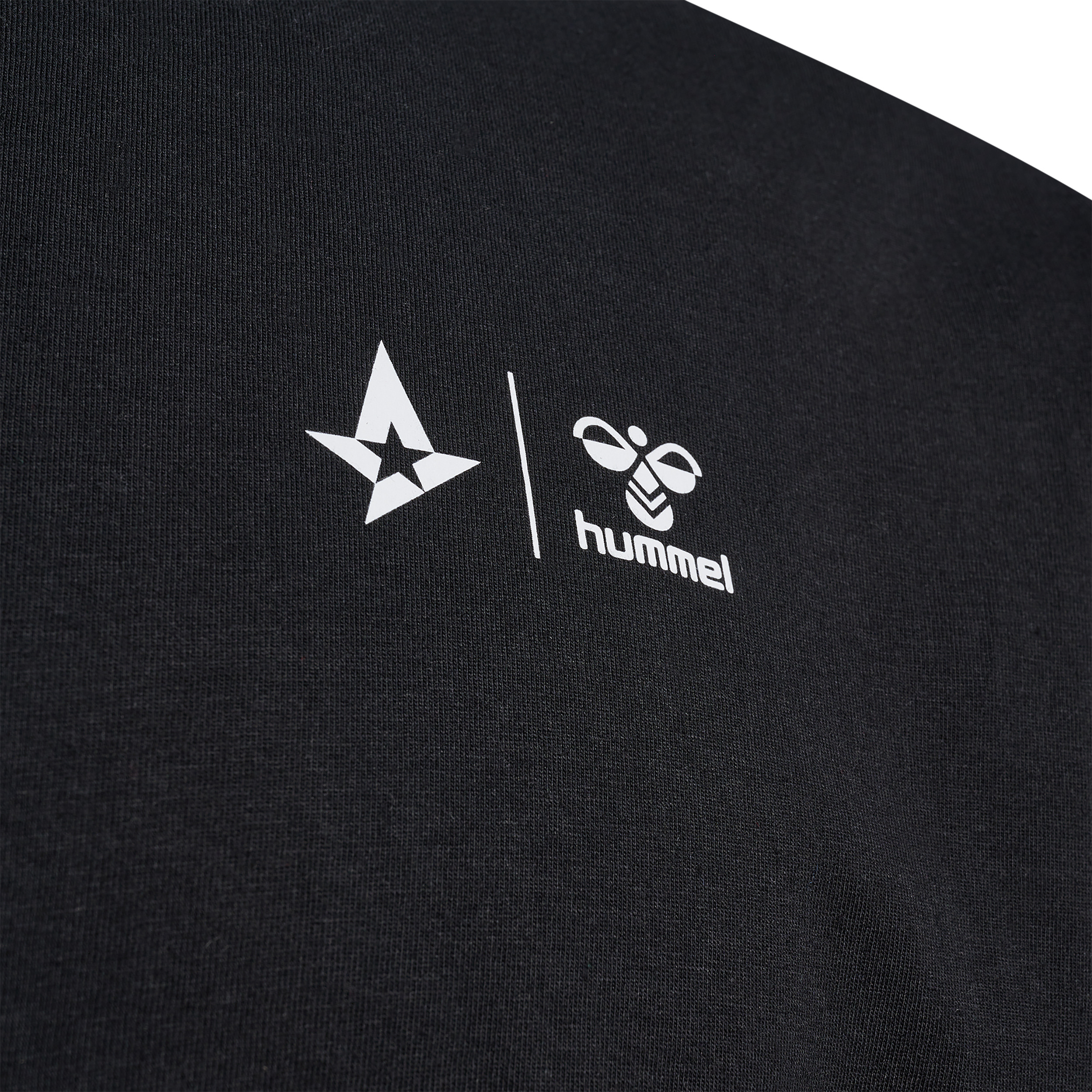 AST 24/25 FAN SQUARE TEE
